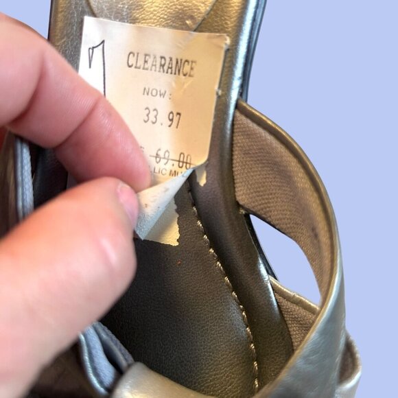 NWT LIZ CLAIBORNE FAYE METALLIC MULTI SILVER WEDGE SANDALS HEELS - 7 - Picture 11 of 11